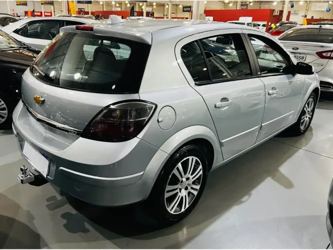 CHEVROLET Vectra Hatch 2.0 4P FLEX GT, Foto 4
