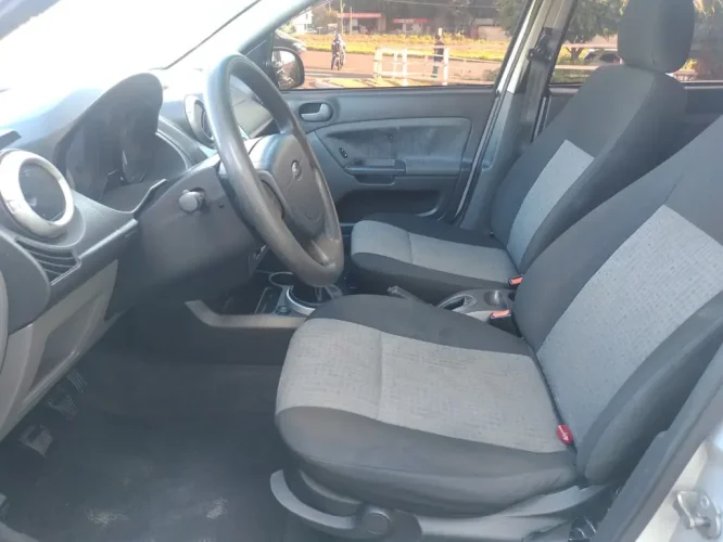 FORD Fiesta Sedan 1.6 4P CLASS FLEX, Foto 9
