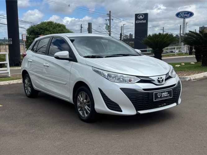 TOYOTA Yaris Hatch 1.5 16V 4P FLEX XL PLUS CONNECT MULTIDRIVE AUTOM�TICO CVT, Foto 3