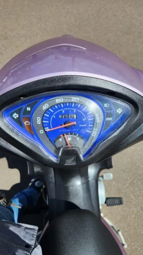 HONDA Biz 125 ES, Foto 7