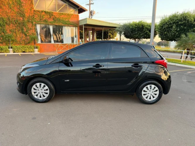 HYUNDAI HB 20 Hatch 1.6 16V 4P COMFORT FLEX AUTOM�TICO, Foto 6
