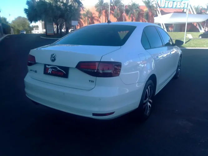 VOLKSWAGEN Jetta 1.4 4P 250 TSI R-LINE AUTOMTICO, Foto 7