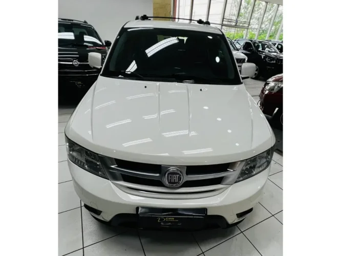 FIAT Freemont 2.4 16V 4P PRECISION AUTOM�TICO 7 LUGARES, Foto 3