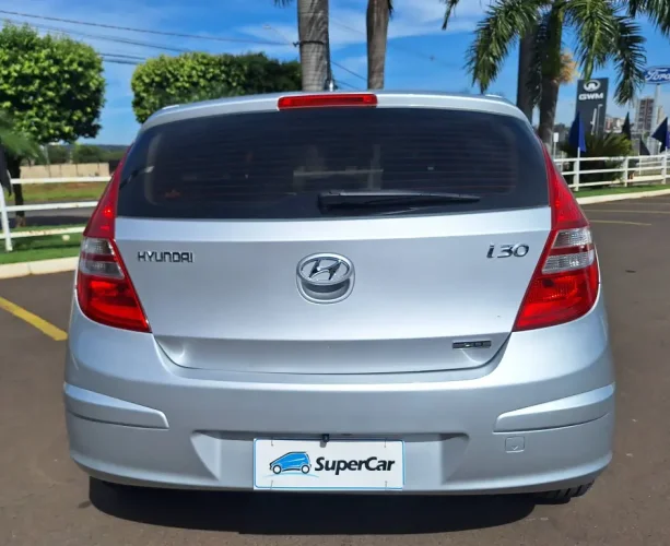HYUNDAI I30 2.0 16V 4P GLS AUTOMTICO, Foto 4