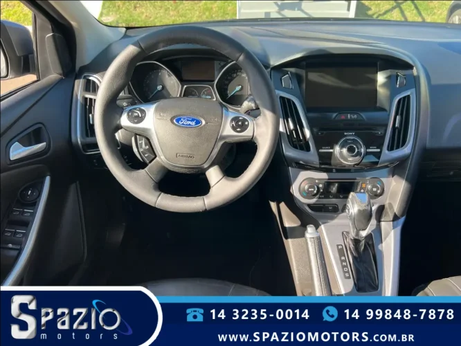 FORD Focus Hatch 2.0 16V 4P TITANIUM PLUS FLEX, Foto 8