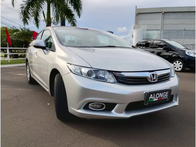 HONDA Civic 2.0 16V 4P FLEX LXR AUTOM�TICO, Foto 2