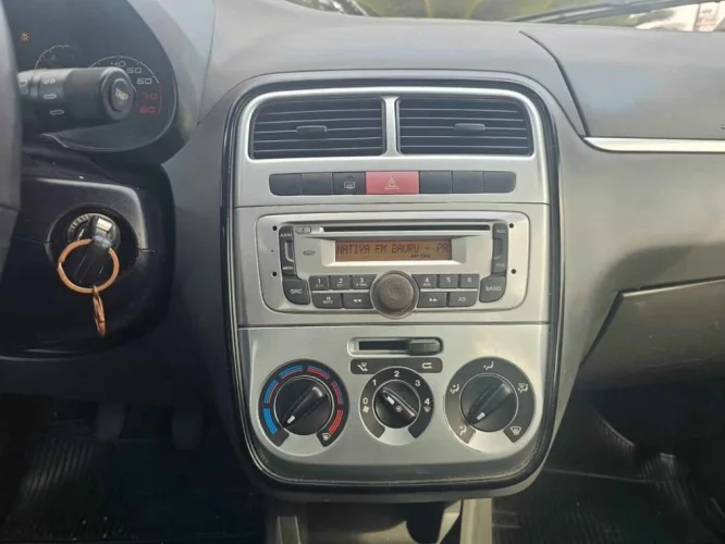 FIAT Punto 1.4 4P ATTRACTIVE FLEX, Foto 10