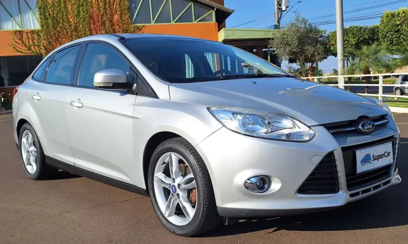 FORD Focus Sedan 2.0 16V 4P FLEX SE POWERSHIFT AUTOMTICO, Foto 3