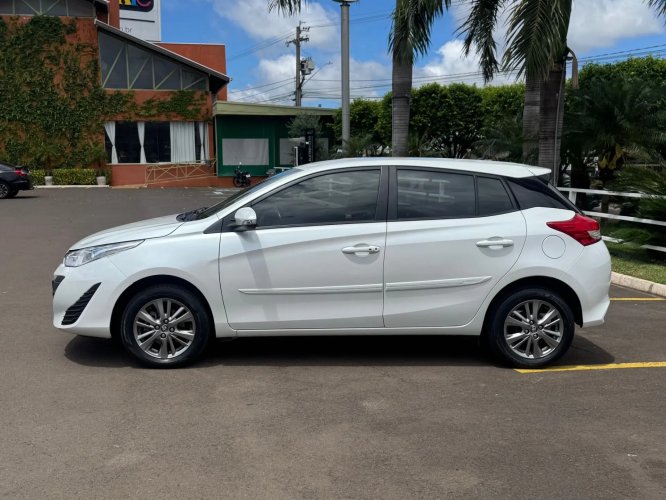 TOYOTA Yaris Hatch 1.5 16V 4P FLEX XL PLUS CONNECT MULTIDRIVE AUTOM�TICO CVT, Foto 8