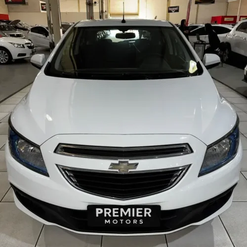 CHEVROLET Onix Hatch 1.4 4P FLEX LT, Foto 2
