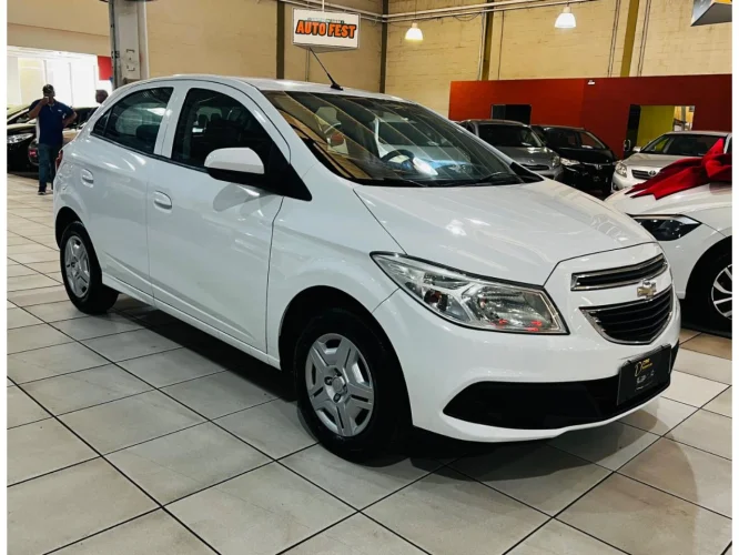 CHEVROLET Onix Hatch 1.0 4P FLEX LT, Foto 1