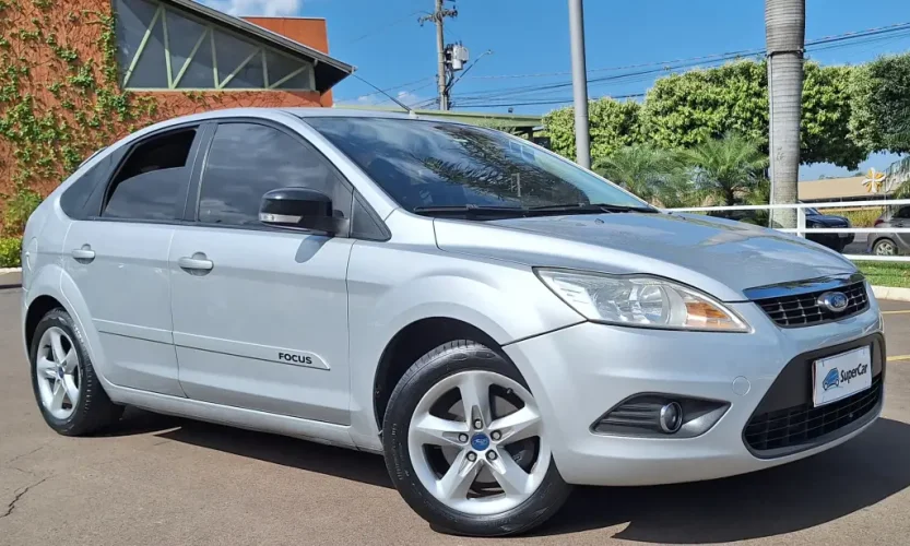 FORD Focus Hatch 1.6 4P GLX FLEX, Foto 2