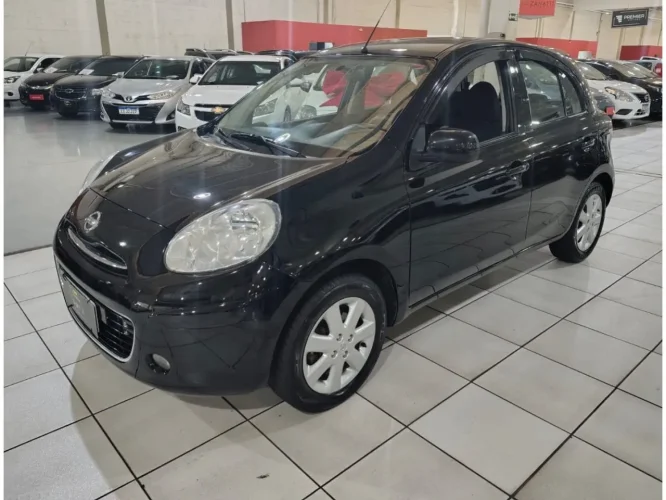NISSAN March 1.6 16V 4P SV FLEX, Foto 2