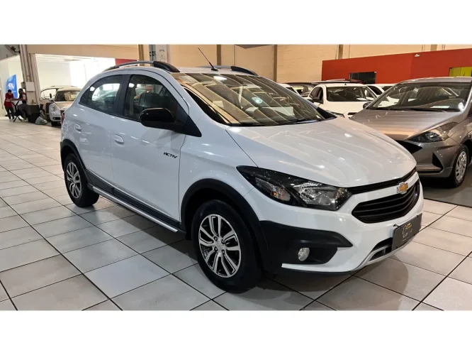 CHEVROLET Onix Hatch, Foto 1