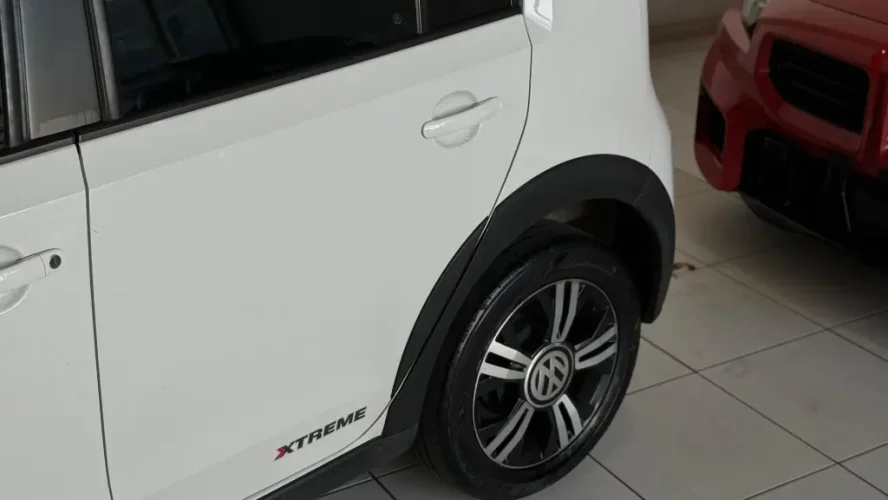 VOLKSWAGEN UP 1.0 4P FLEX 170 TSI XTREME, Foto 6