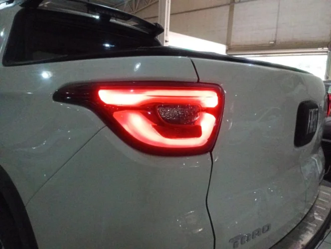 FIAT Toro 2.0 16V 4P 4WD FREEDOM TURBO DIESEL  AUTOMTICO, Foto 16