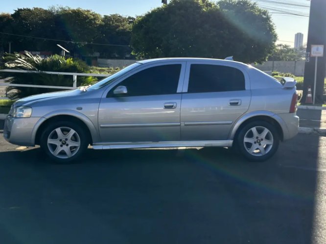 CHEVROLET Astra Hatch 2.0 4P ADVANTAGE  FLEX, Foto 2