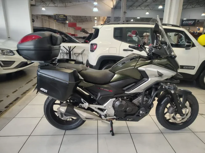 HONDA NC 750 X ABS, Foto 1
