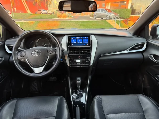 TOYOTA Yaris Hatch 1.5 16V 4P FLEX XS CONNECT MULTIDRIVE AUTOMTICO CVT, Foto 8