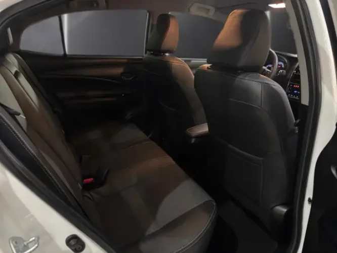 TOYOTA Yaris Sedan 1.5 16V 4P FLEX XS CONNECT MULTIDRIVE AUTOM�TICO CVT, Foto 11