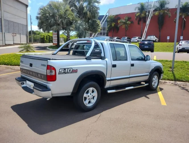 CHEVROLET S10 2.8 12V TORNADO CABINE DUPLA 4X4 TURBO DIESEL, Foto 6