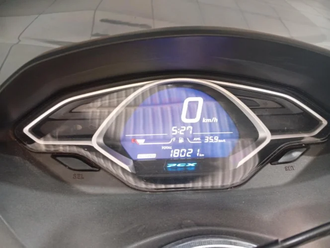 HONDA PCX 150 DLX, Foto 7