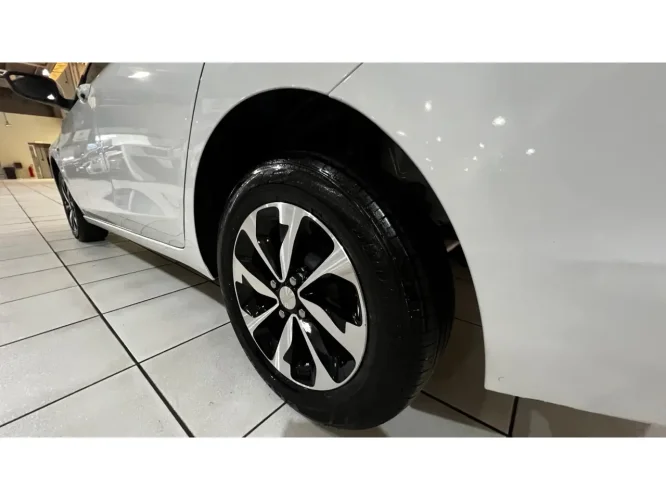 CHEVROLET Onix Sedan 1.0 4P FLEX LT, Foto 6