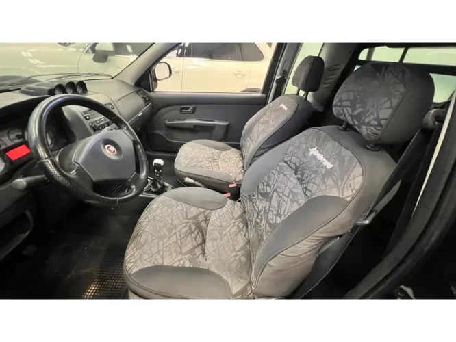 FIAT Strada 1.8 16V FLEX ADVENTURE CABINE ESTENDIDA, Foto 5