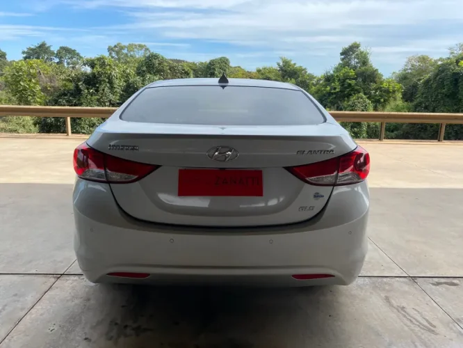HYUNDAI Elantra 1.8 16V 4P GLS AUTOM�TICO, Foto 9
