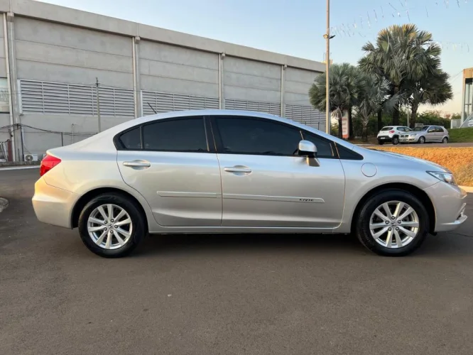 HONDA Civic 1.8 16V 4P LXS AUTOMTICO, Foto 9