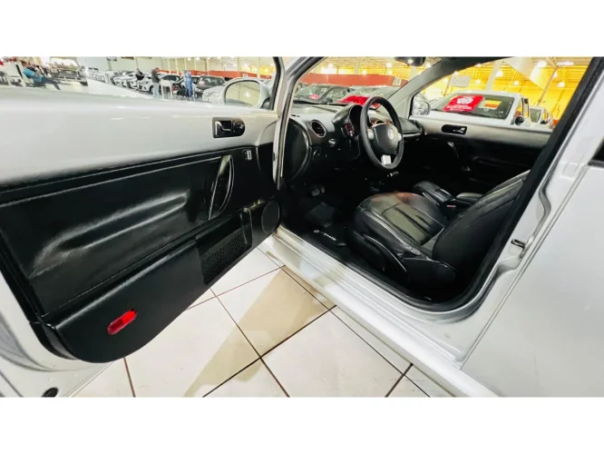 VOLKSWAGEN New Beetle 2.0 MI AUTOMTICO, Foto 10