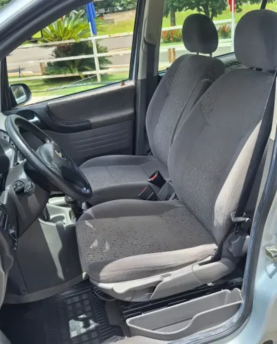 CHEVROLET Zafira 2.0 4P FLEX ELEGANCE AUTOM�TICO, Foto 8