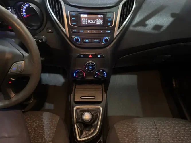 HYUNDAI HB 20 Hatch 1.0 12V 4P FLEX UNIQUE, Foto 15