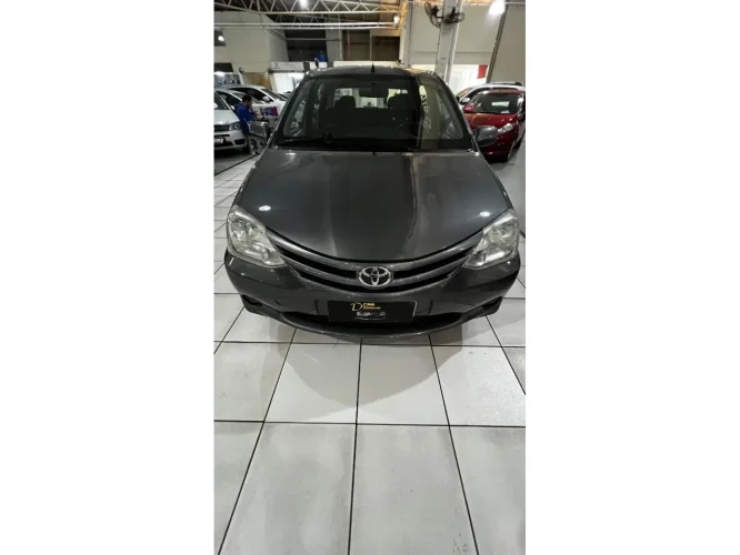 TOYOTA Etios Sedan 1.5 16V 4P FLEX XS, Foto 3
