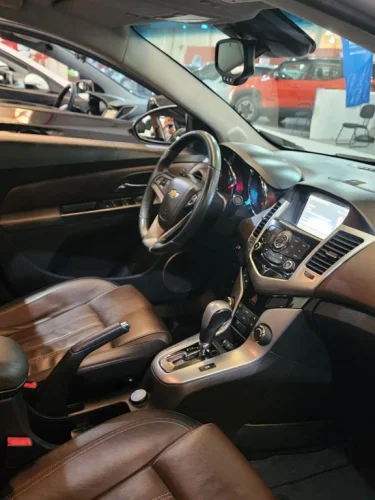 CHEVROLET Cruze Sedan 1.8 16V 4P LTZ ECOTEC FLEX AUTOM�TICO, Foto 3