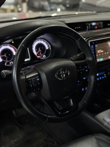 TOYOTA Hilux Caminhonete 2.8 16V SRX 50 ANOS 4X4 TURBO DIESEL CABINE DUPLA AUTOM�TICO, Foto 15