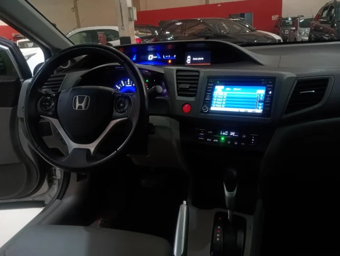 HONDA Civic 1.8 16V 4P FLEX EXS AUTOM�TICO, Foto 17