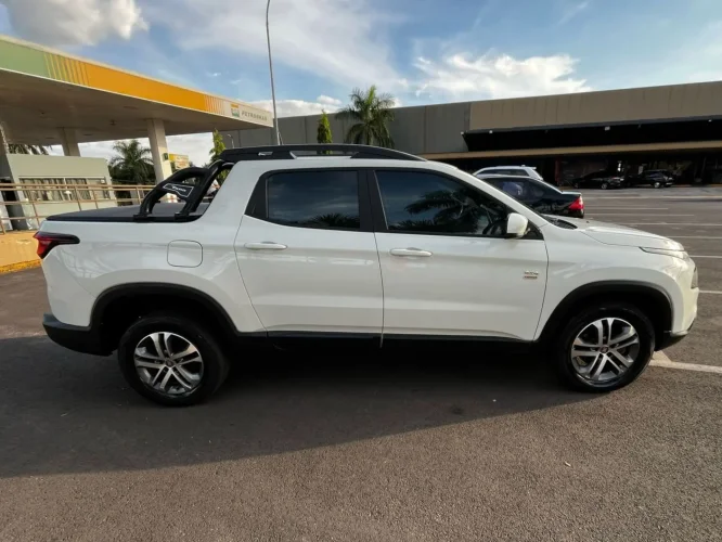 FIAT Toro 2.0 16V 4P 4WD FREEDOM TURBO DIESEL  AUTOMTICO, Foto 4
