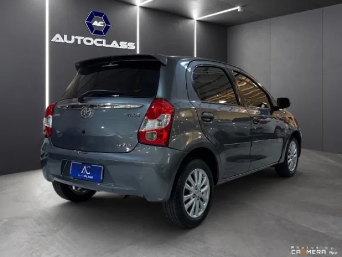 TOYOTA Etios Hatch 1.5 16V 4P FLEX XLS, Foto 5