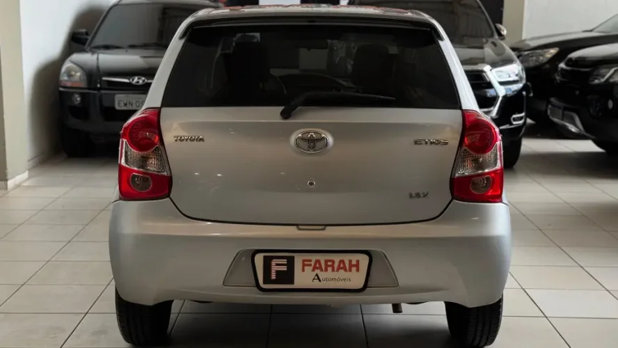 TOYOTA Etios Hatch 1.3 16V 4P FLEX X, Foto 11