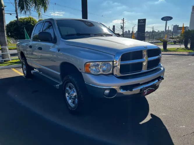 DODGE Ram 5.9 I6 24V 2500 SLT CABINE DUPLA TURBO DIESEL 4X4 AUTOM�TICO, Foto 5
