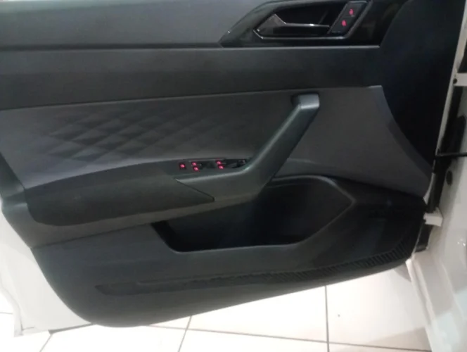 VOLKSWAGEN Polo Hatch 1.0 12V 4P 200 TSI HIGHLINE AUTOMTICO, Foto 5