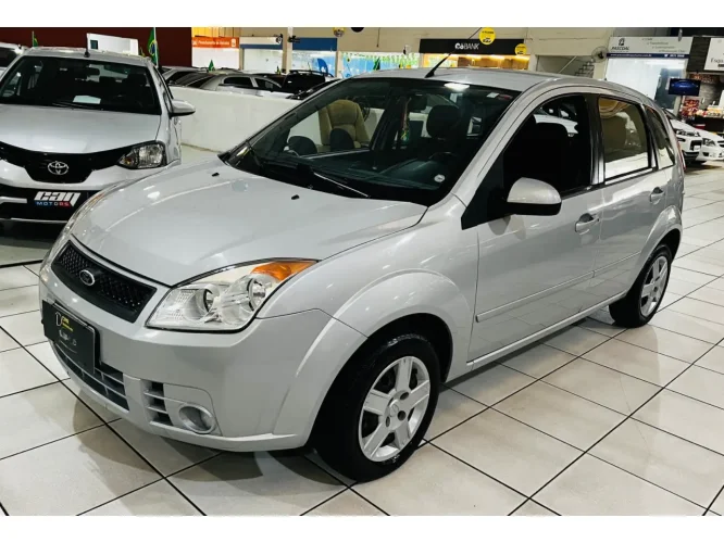 FORD Fiesta Hatch 1.6 4P FLEX, Foto 2