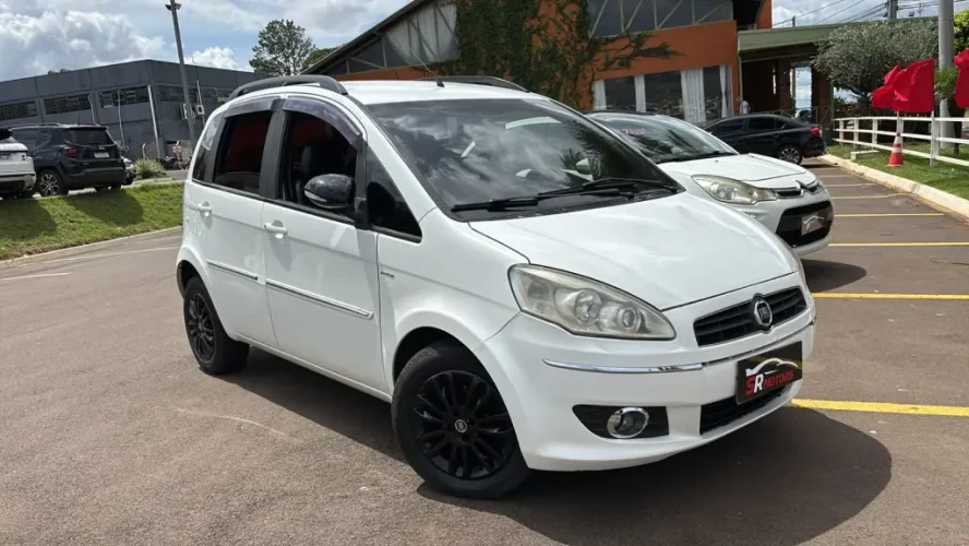FIAT Idea 1.6 16V 4P FLEX ESSENCE DUALOGIC AUTOMATIZADO, Foto 5