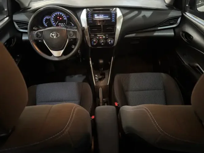 TOYOTA Yaris Sedan 1.5 16V 4P FLEX XL LIVE MULTIDRIVE AUTOM�TICO CVT, Foto 8