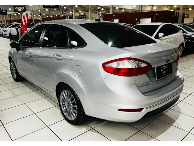 FORD Fiesta Sedan 1.6 4P FLEX TITANIUM POWERSHIFT AUTOM�TICO, Foto 3