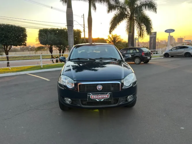 FIAT Siena 1.6 16V 4P ESSENCE FLEX DUALOGIC AUTOMATIZADO, Foto 3