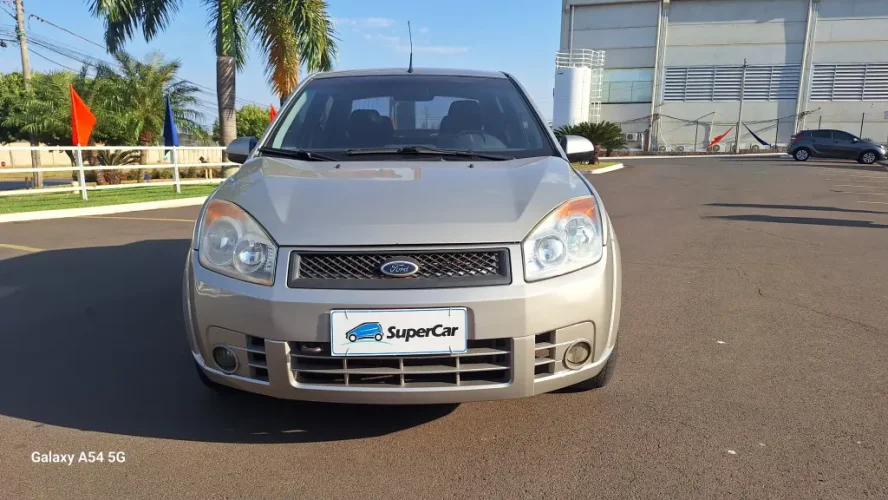 FORD Fiesta Sedan 1.6 4P CLASS FLEX, Foto 2