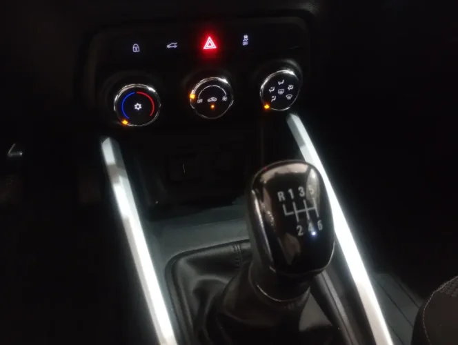 CHEVROLET Onix Hatch 1.0 4P FLEX LT2, Foto 10