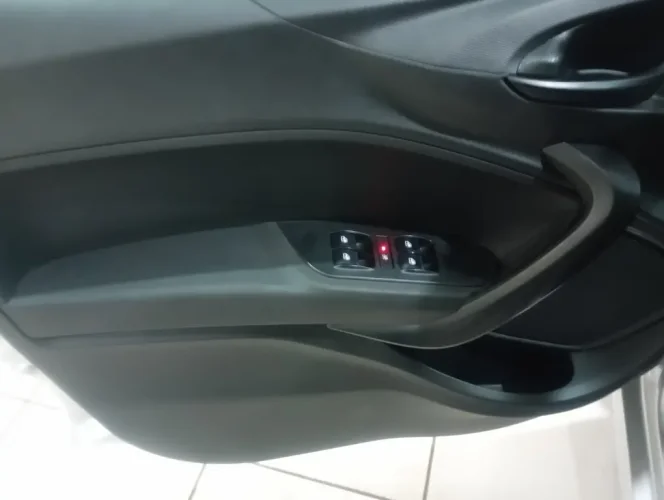 FIAT Cronos 1.3 4P FLEX DRIVE AUTOM�TICO CVT, Foto 7